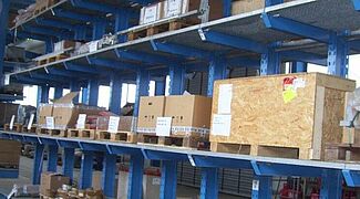 estantes cantilever para cargas ligeiras