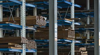 estantes cantilever para cargas ligeiras